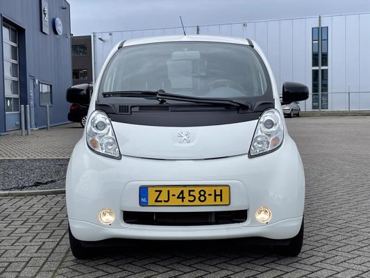 Peugeot iOn