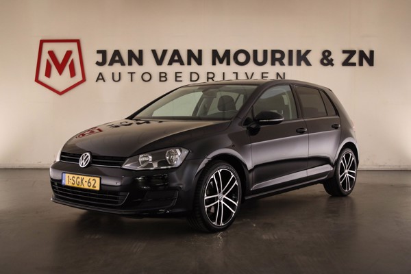 Volkswagen Golf VII