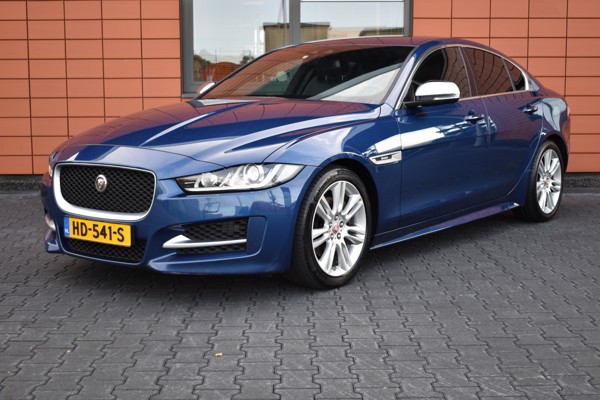 Jaguar XE