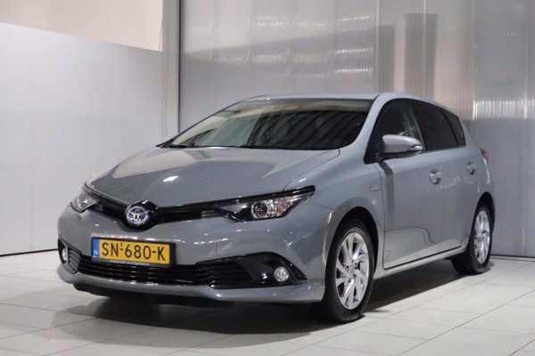 Toyota Auris Touring Sports