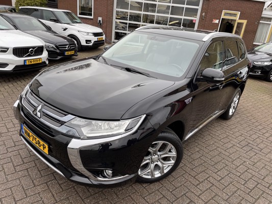 Mitsubishi Outlander 2.0 ClearTec Instyle CVT