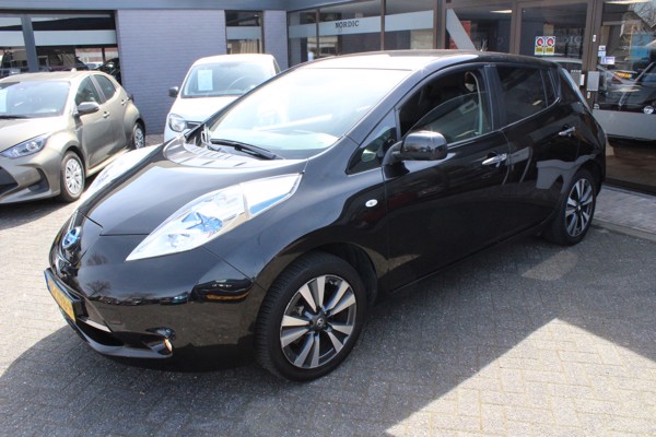 Nissan Leaf (2011 - 2017)