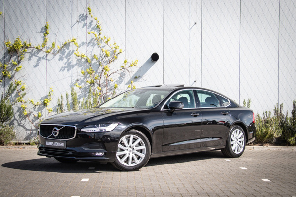 Volvo S90 T5 Momentum Geartronic