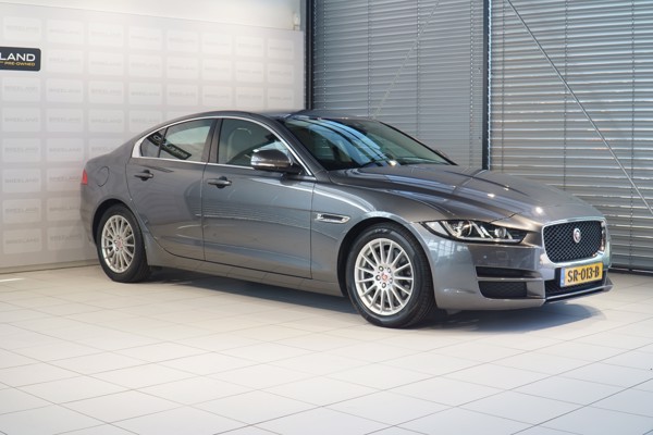 Jaguar XE 2.5t R-Sport