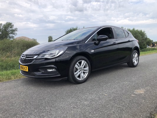 Opel Astra (2015 - 2021)