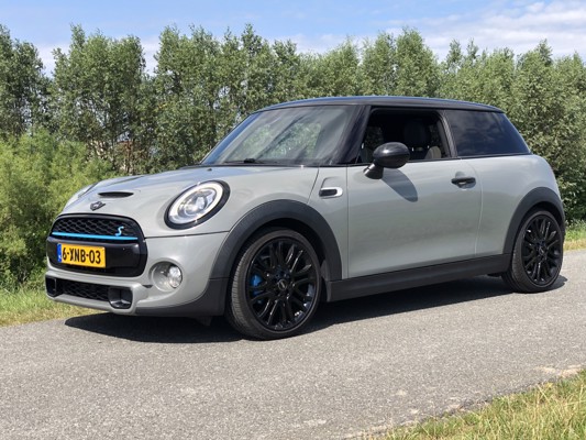 Mini MINI (2006 - 2014) Cooper D