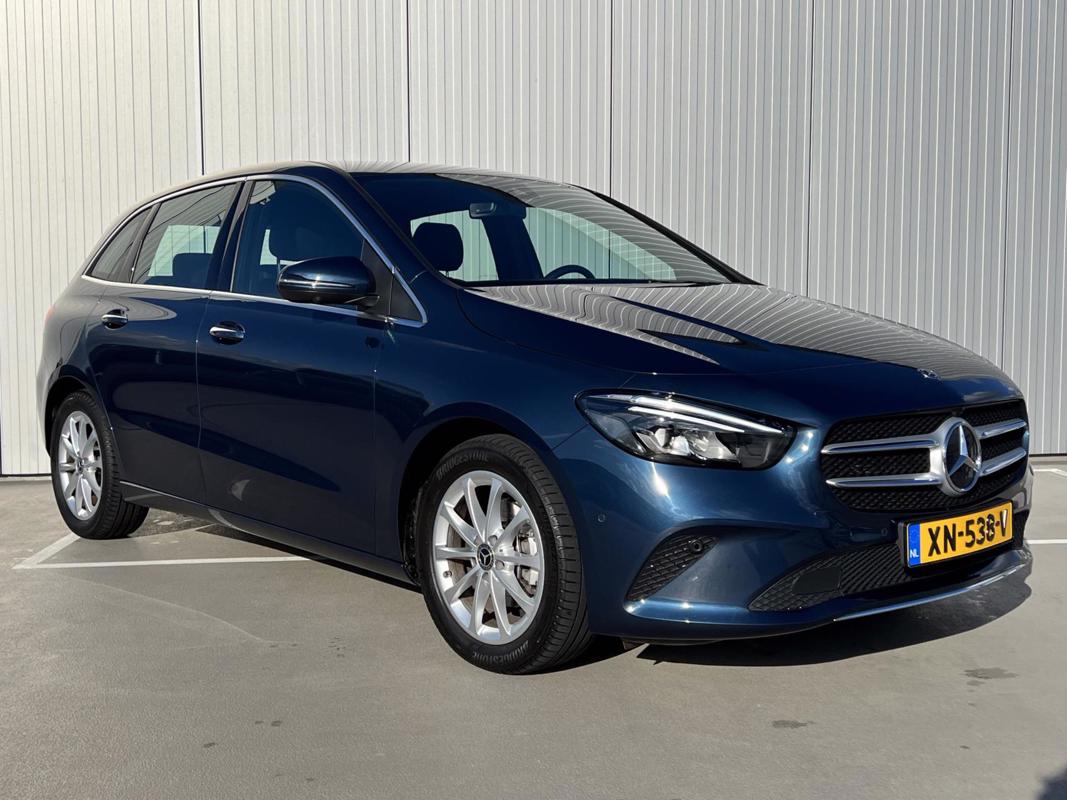 Mercedes-Benz B-Klasse 180 Launch Edition Premium