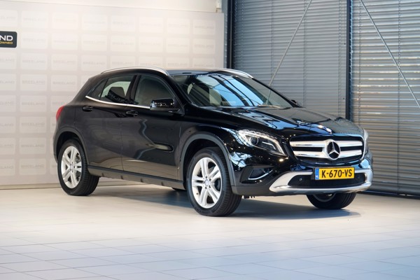 Mercedes-Benz GLA (2013 - 2019) 45 AMG Edition 1