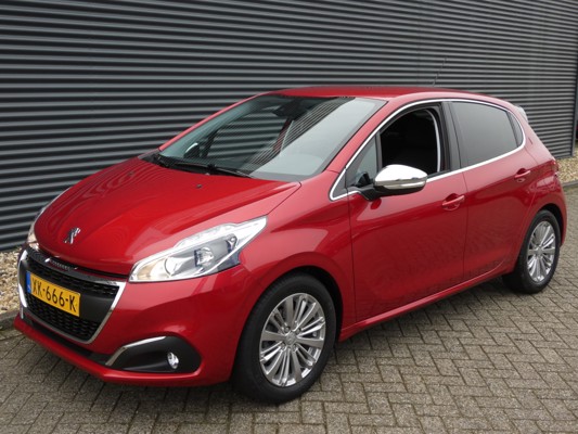 Peugeot 208 (2012 - 2019) 1.6 e-HDi (115 pk) Allure