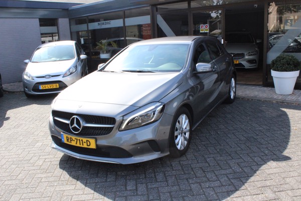 Mercedes-Benz A-Klasse A200