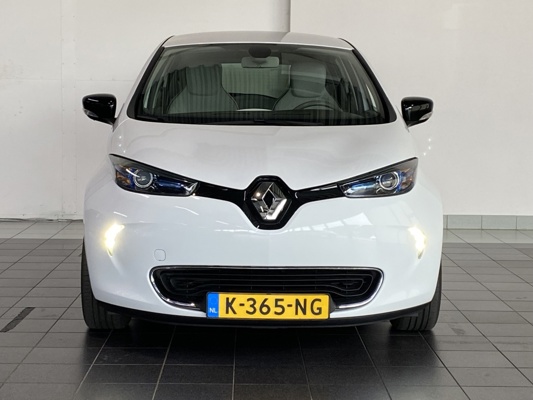 Renault zoe store r90 41kwh