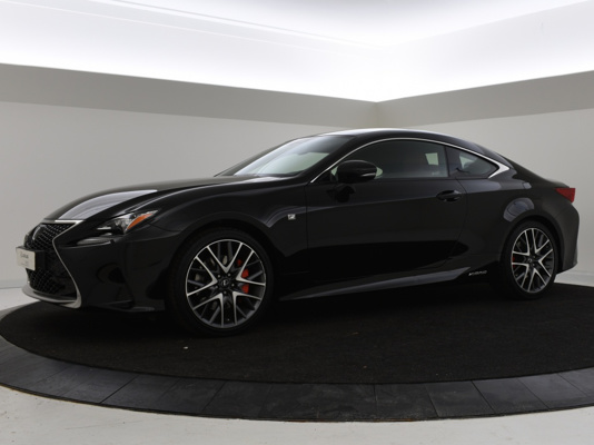 Lexus RC