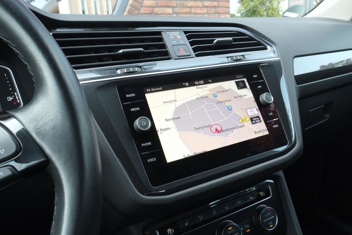 Volkswagen Tiguan Allspace 2.0 TDI 4Motion 240 pk Highline detail10.jpg