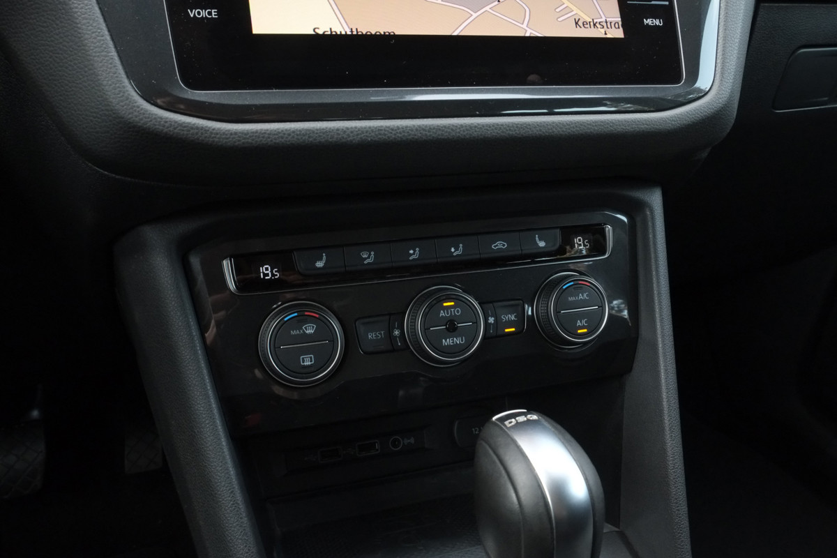Volkswagen Tiguan Allspace 2.0 TDI 4Motion 240 pk Highline detail15.jpg