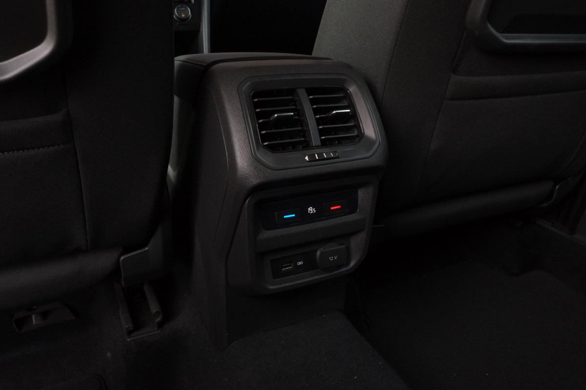 Volkswagen Tiguan Allspace 2.0 TDI 4Motion 240 pk Highline detail18.jpg