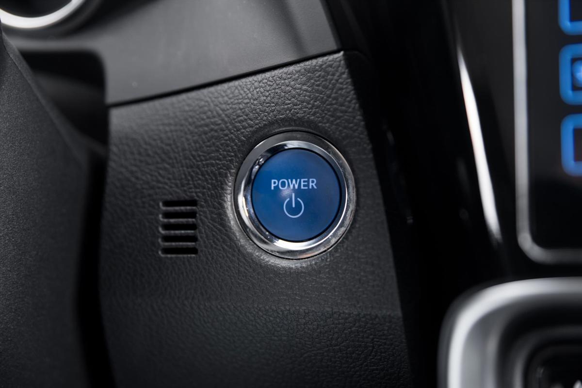 Toyota Auris 1.8 Hybrid CVT Business Plus detail27.jpg