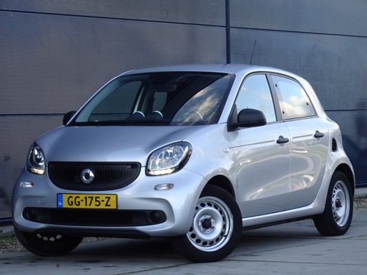 Smart ForFour