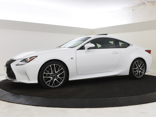 Lexus RC