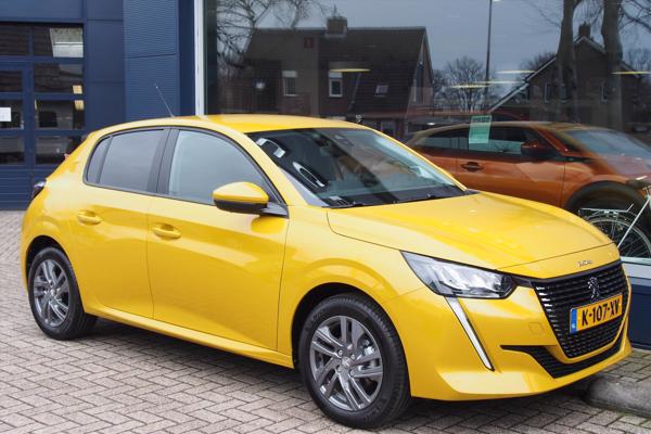 Peugeot 208