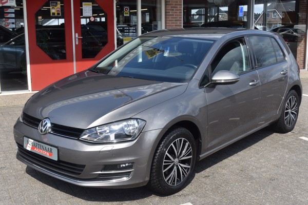 Volkswagen Golf Variant VII