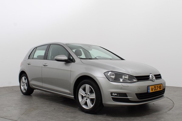 Volkswagen Golf VII